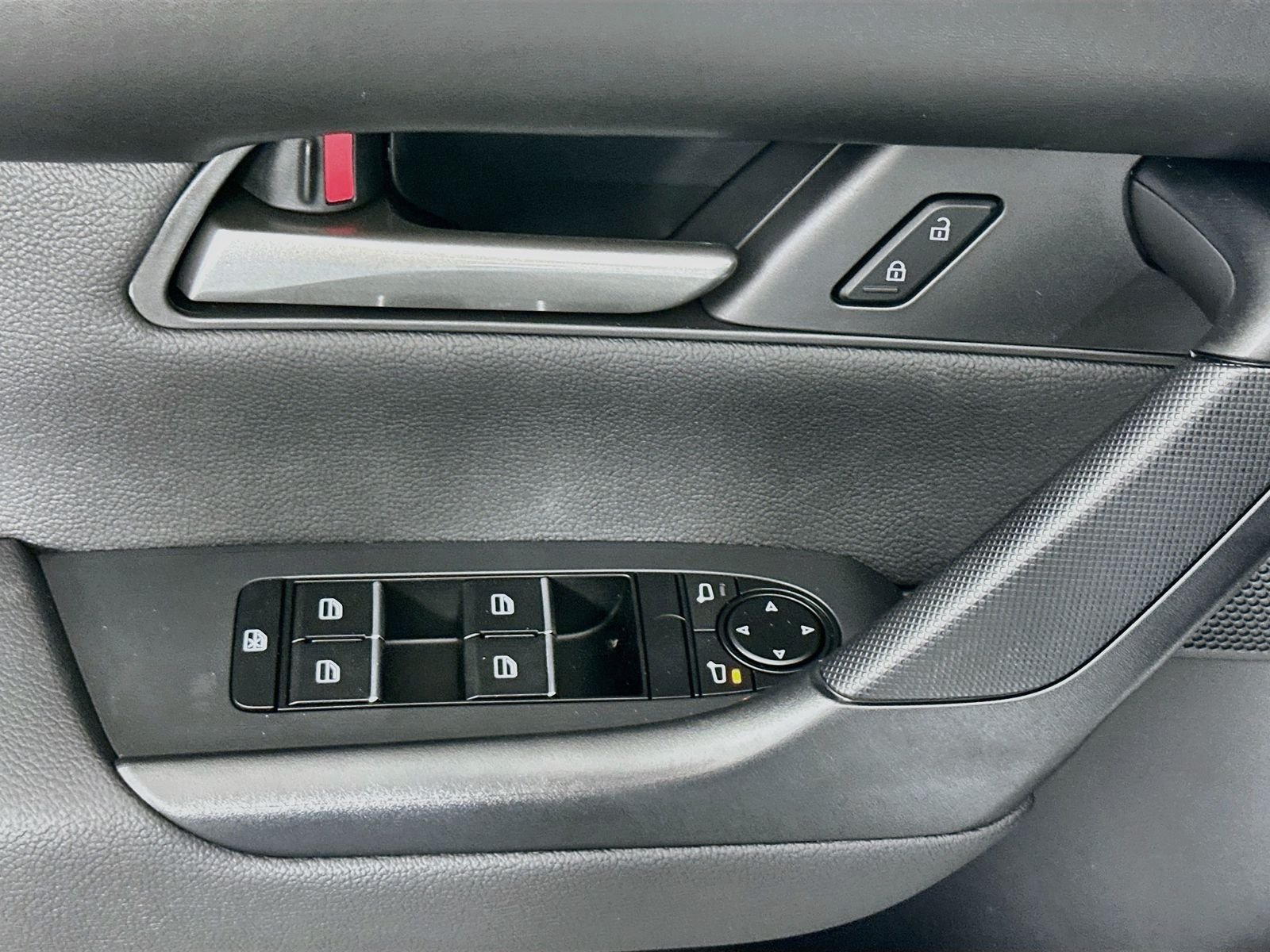 New 2026 Wind Chill Pearl Mazda Premium AWD image 18