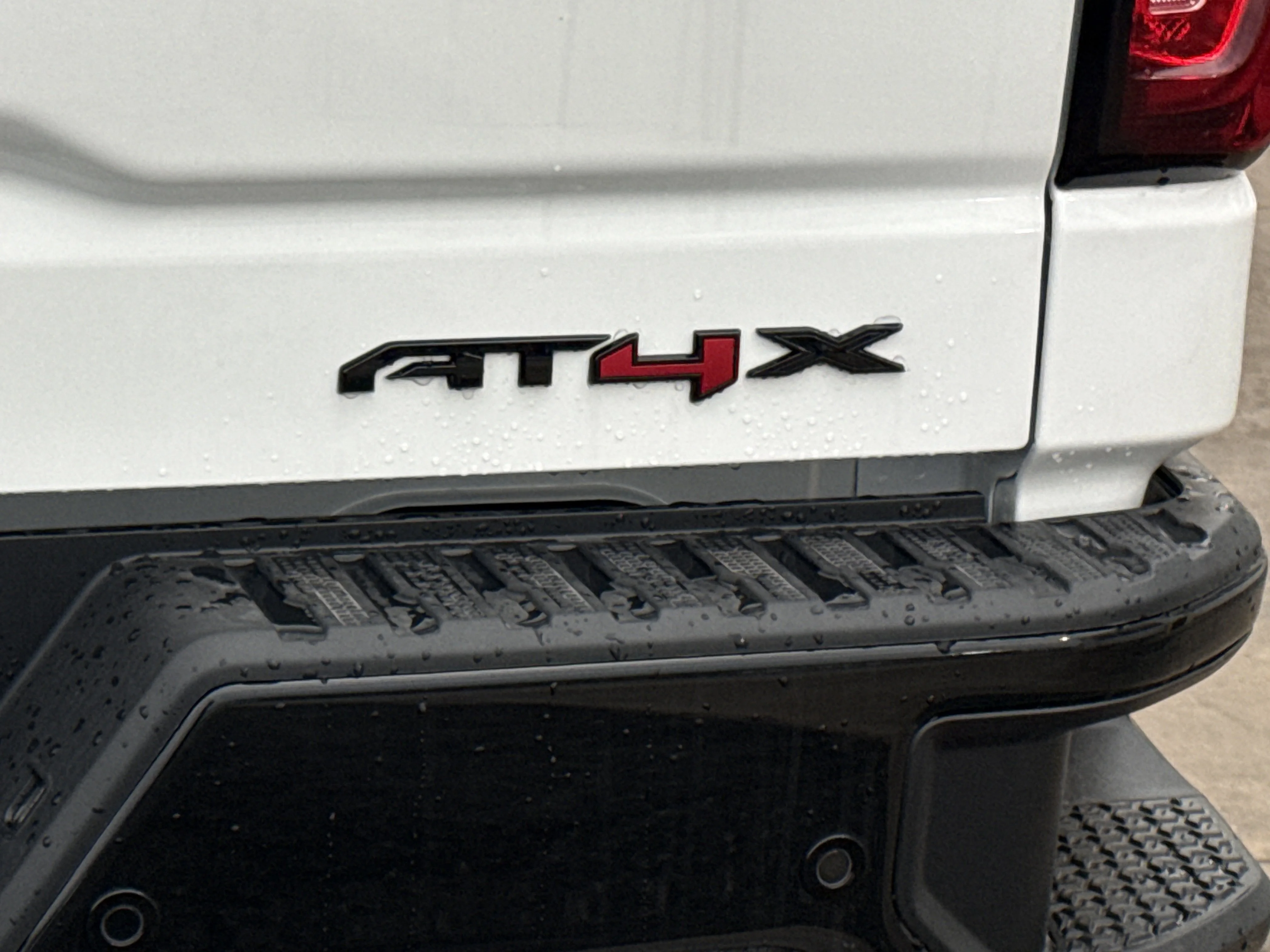 New 2026 Summit White GMC AT4X image 10