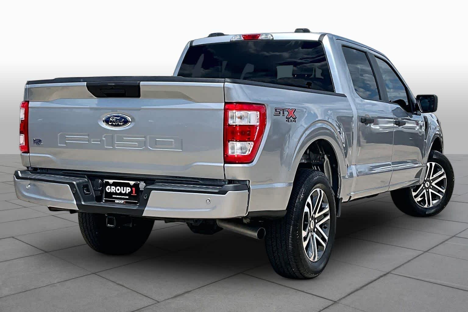 Used 2023 Iconic Silver Ford XL image 13