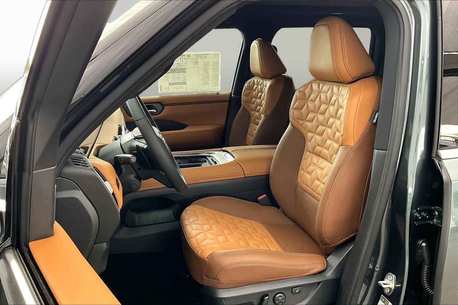 New 2026 Alpine Metallic Nissan Platinum Reserve image 15