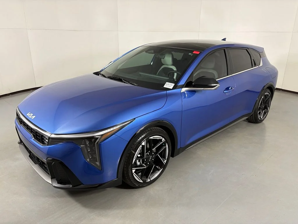 New 2026 Wave Blue Kia GT-Line image 4