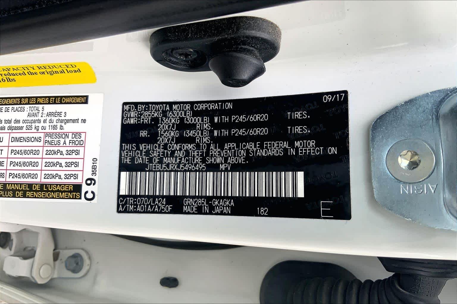 Used 2018 Blizzard Pearl Toyota Limited image 35