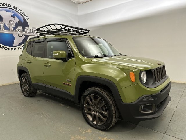 Used 2016 Green Jeep Latitude image 14
