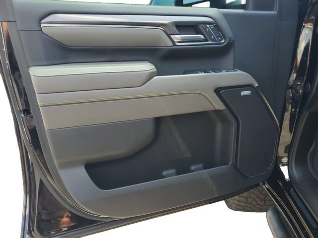 2024 Chevrolet Silverado 2500HD ZR2 - Photo 8