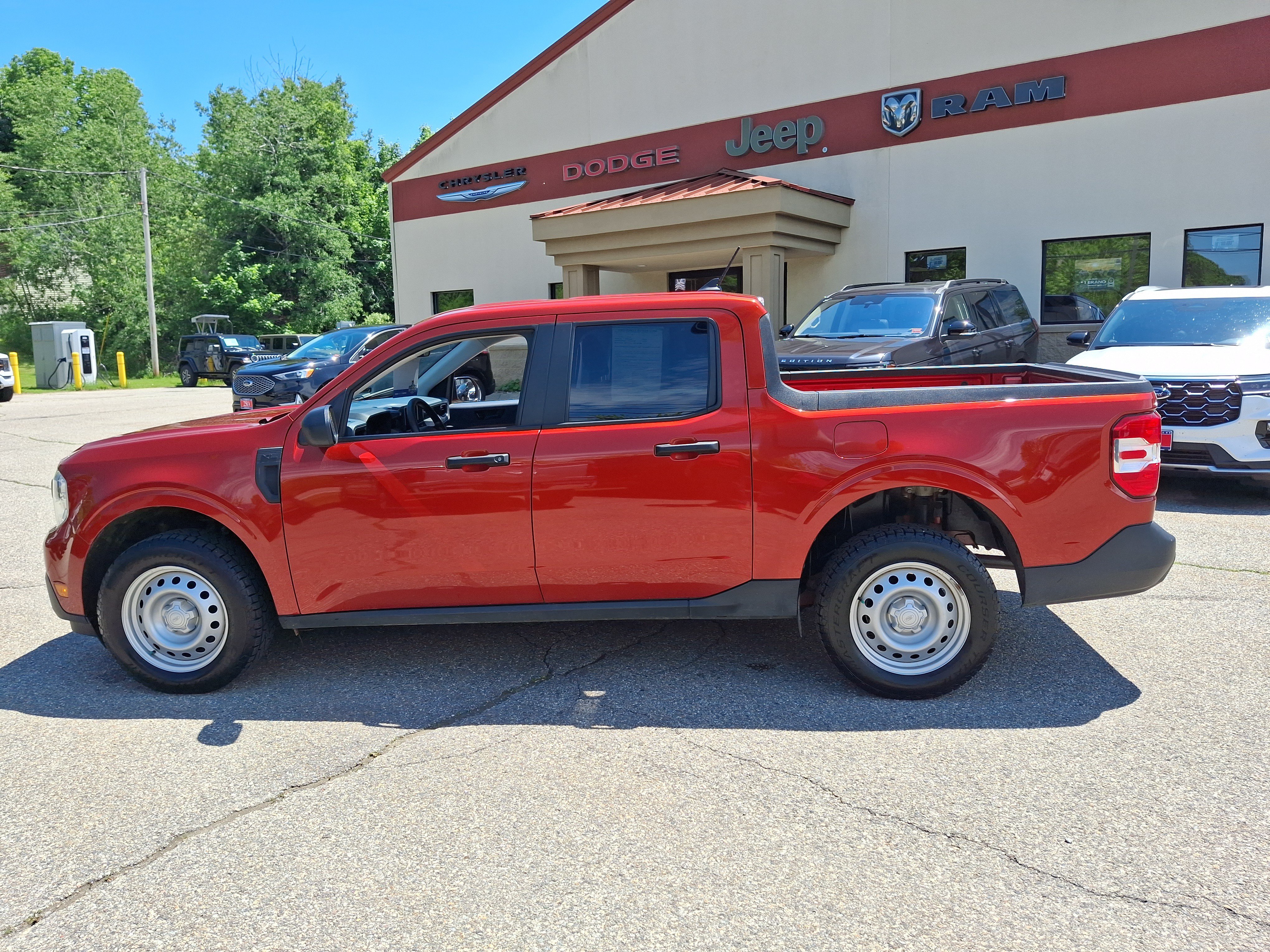 Used 2024 Red Ford XL image 6