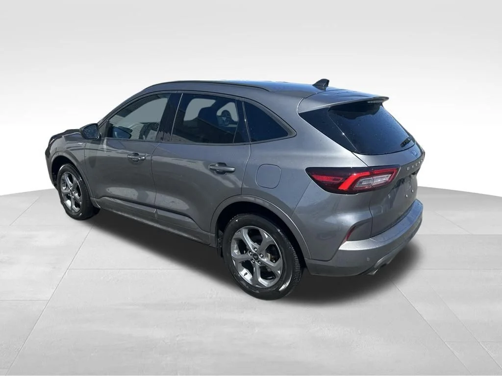 Certified Used 2023 Gray Metallic Ford ST-Line image 6