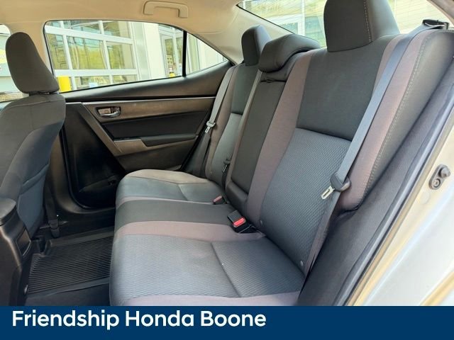 Used 2018 Silver Toyota LE image 31