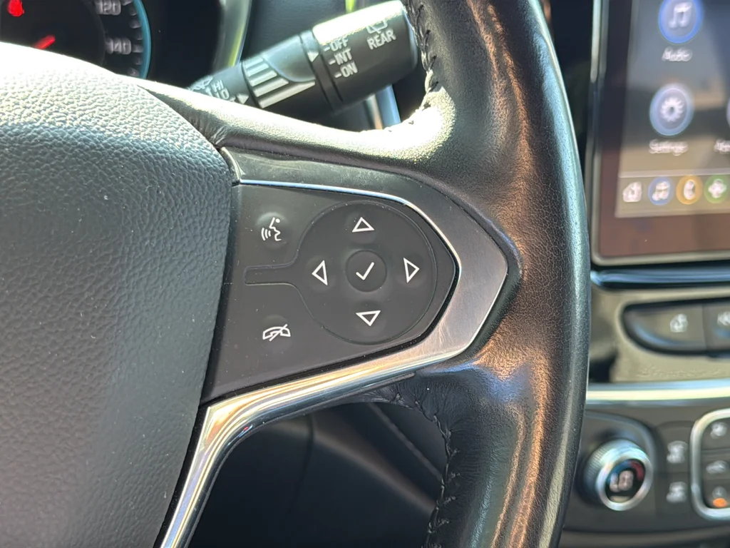 Used 2022 Blue Chevrolet LT image 17