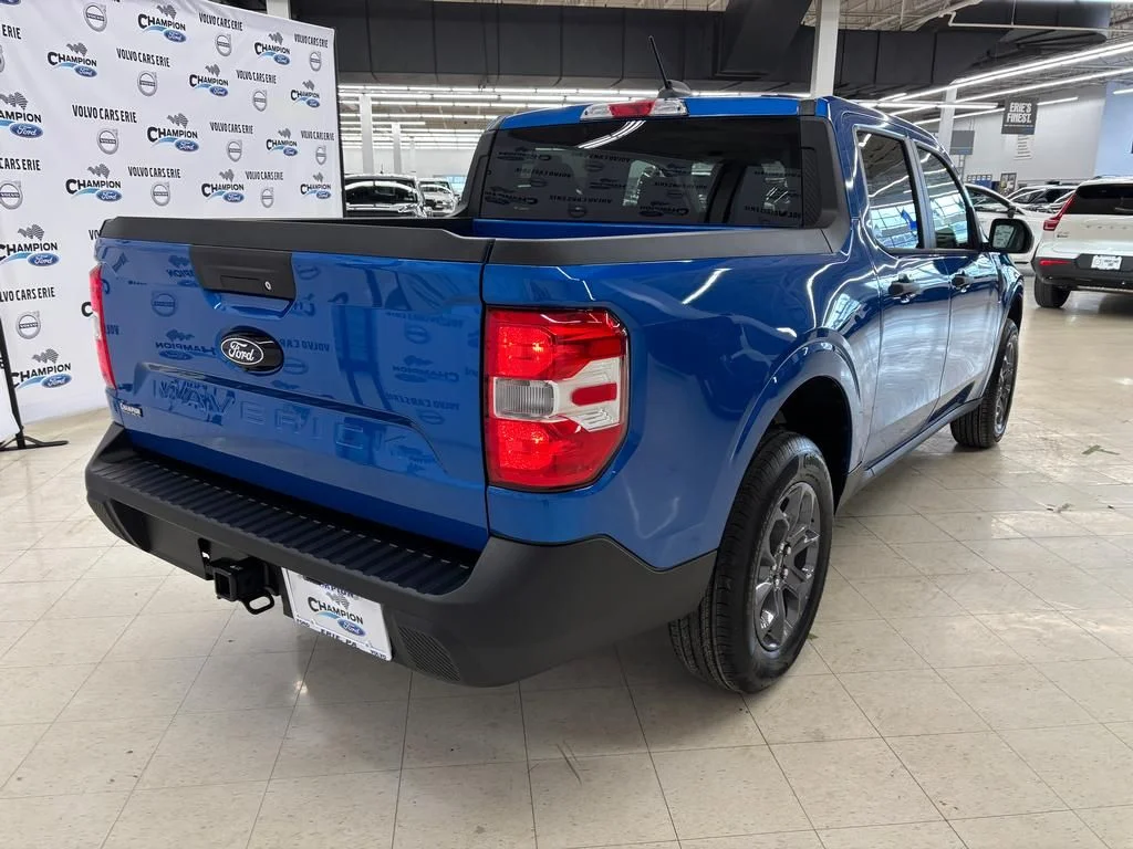 New 2026 Velocity Blue Ford XLT image 8