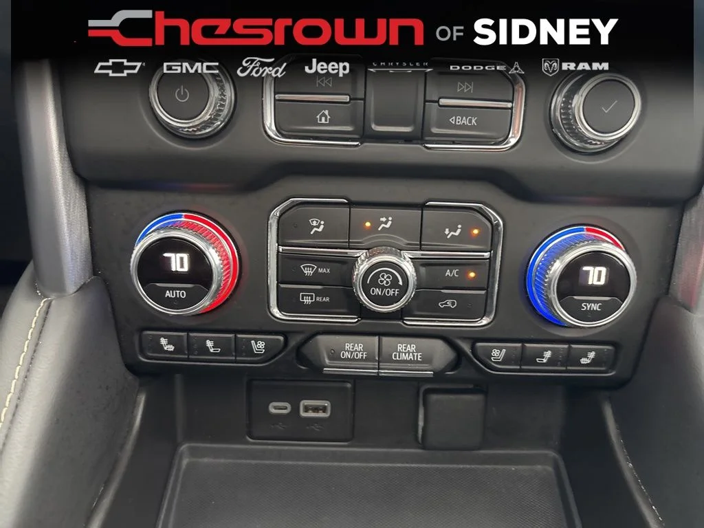 Used 2023 Black GMC SLT image 22