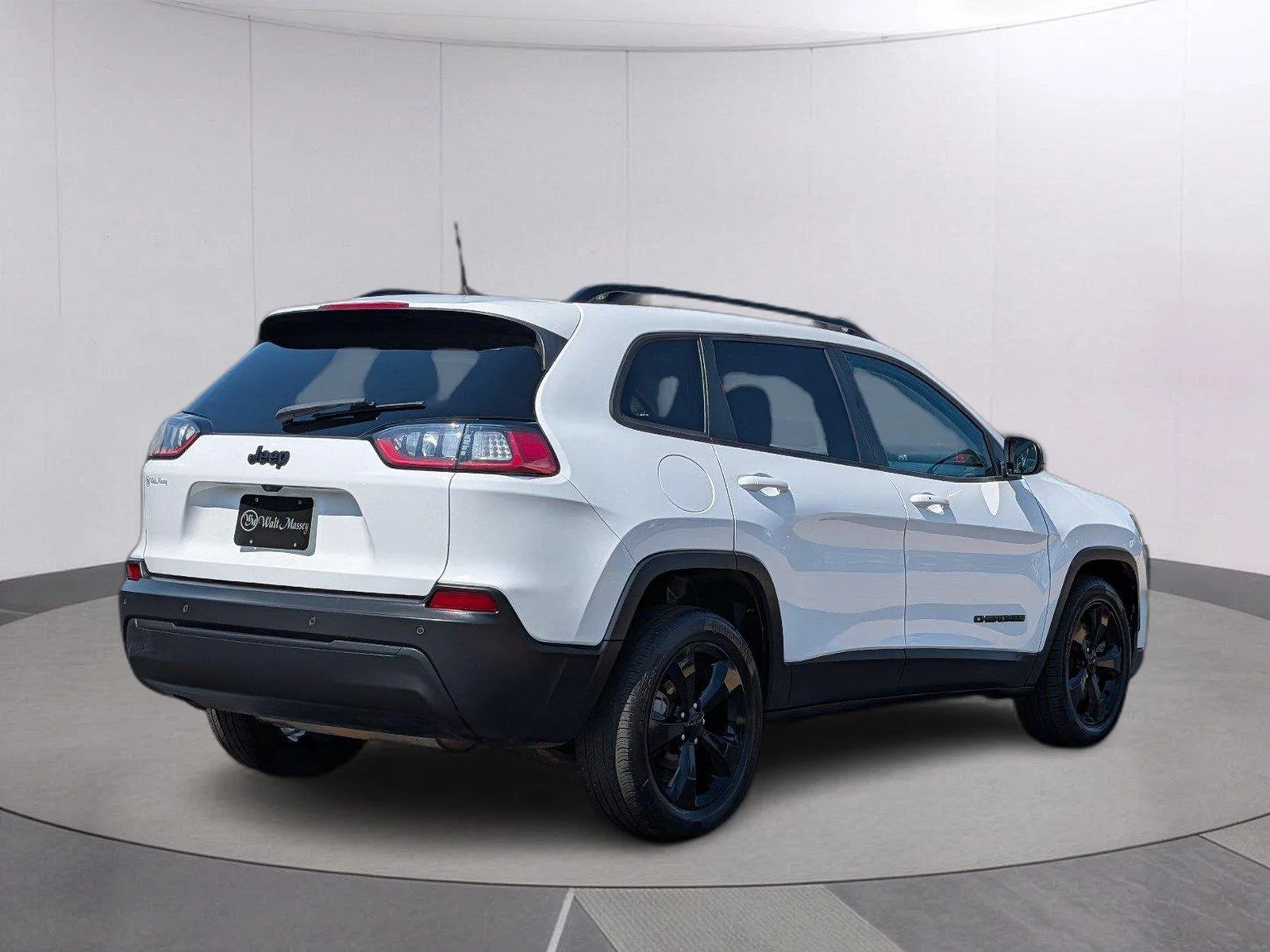 Used 2021 Bright White Clearcoat Jeep Altitude image 5