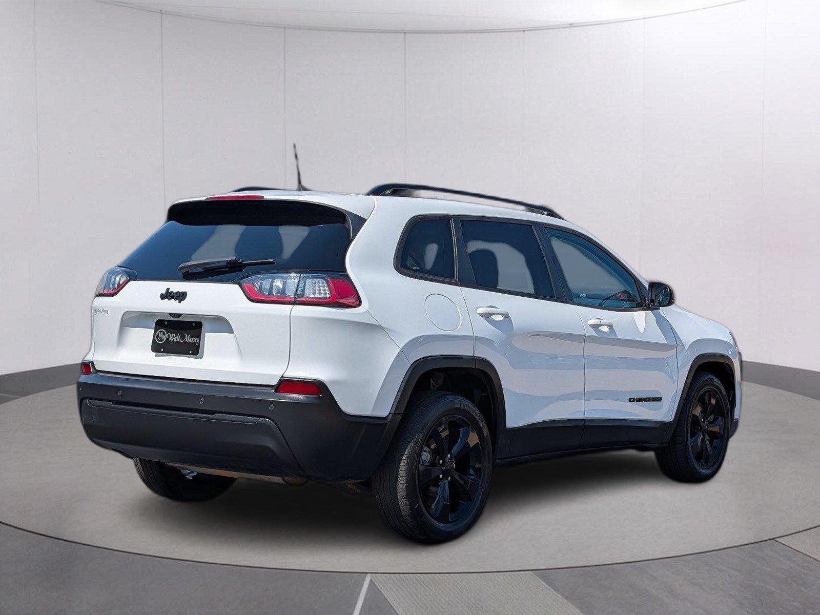 Used 2021 Bright White Clearcoat Jeep Altitude image 5