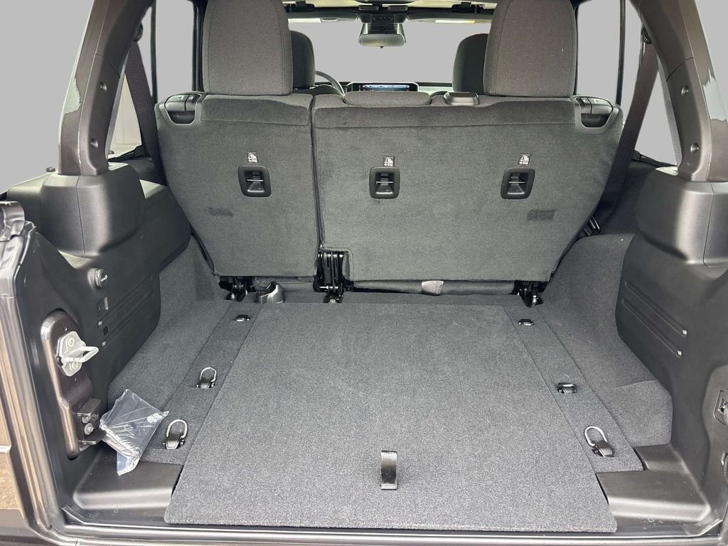 Used 2026 Gray Jeep Sport S image 15