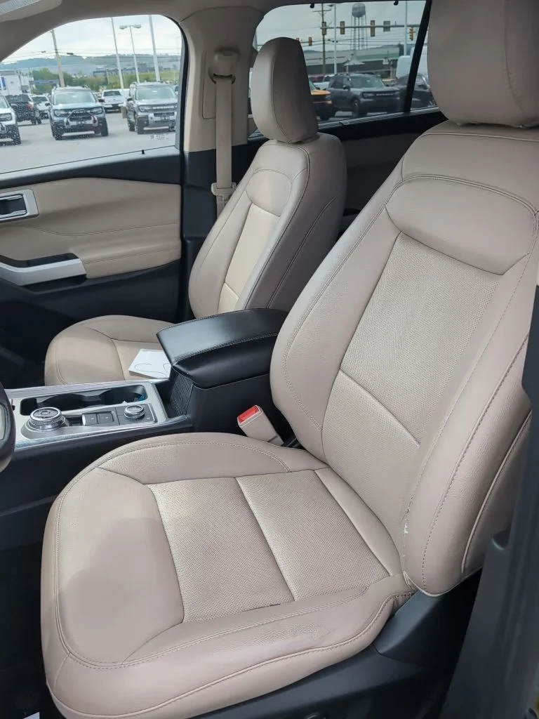 Certified Used 2022 Blue Ford Limited image 10