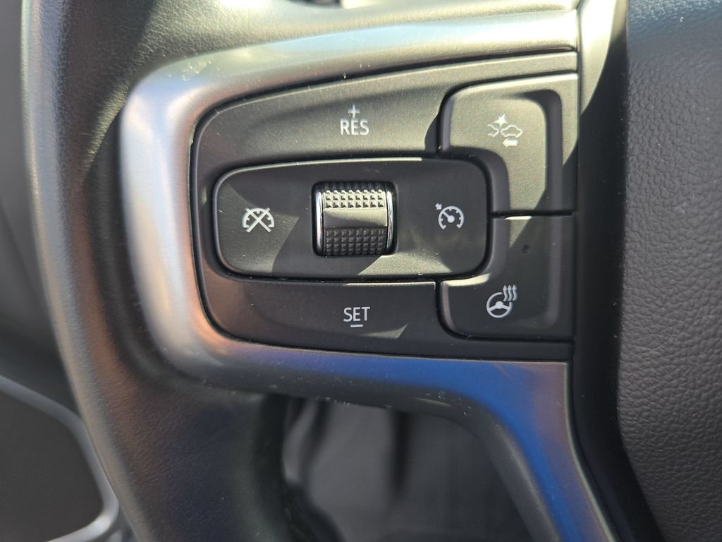 Used 2024 Summit White Chevrolet RST image 29
