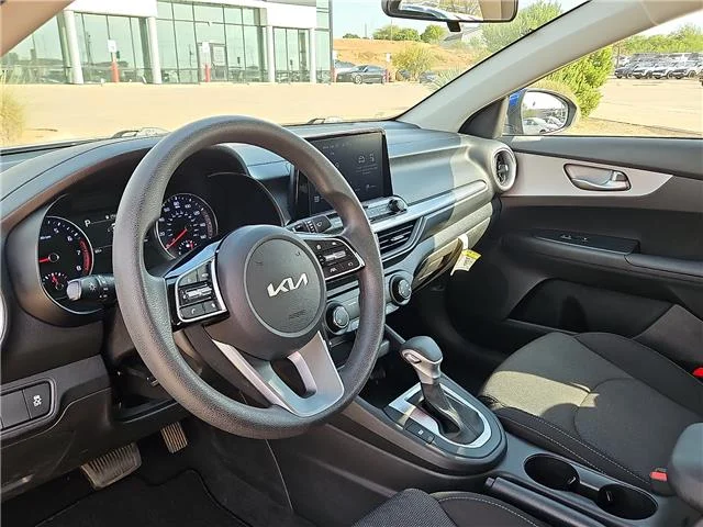 Used 2024 Blue KIA LXS (IVT) image 13
