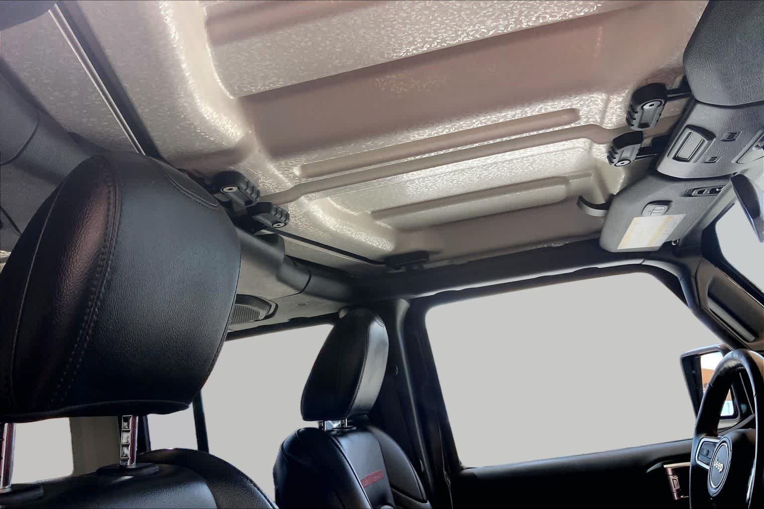 Used 2021 Black Clearcoat Jeep Unlimited Rubicon image 14