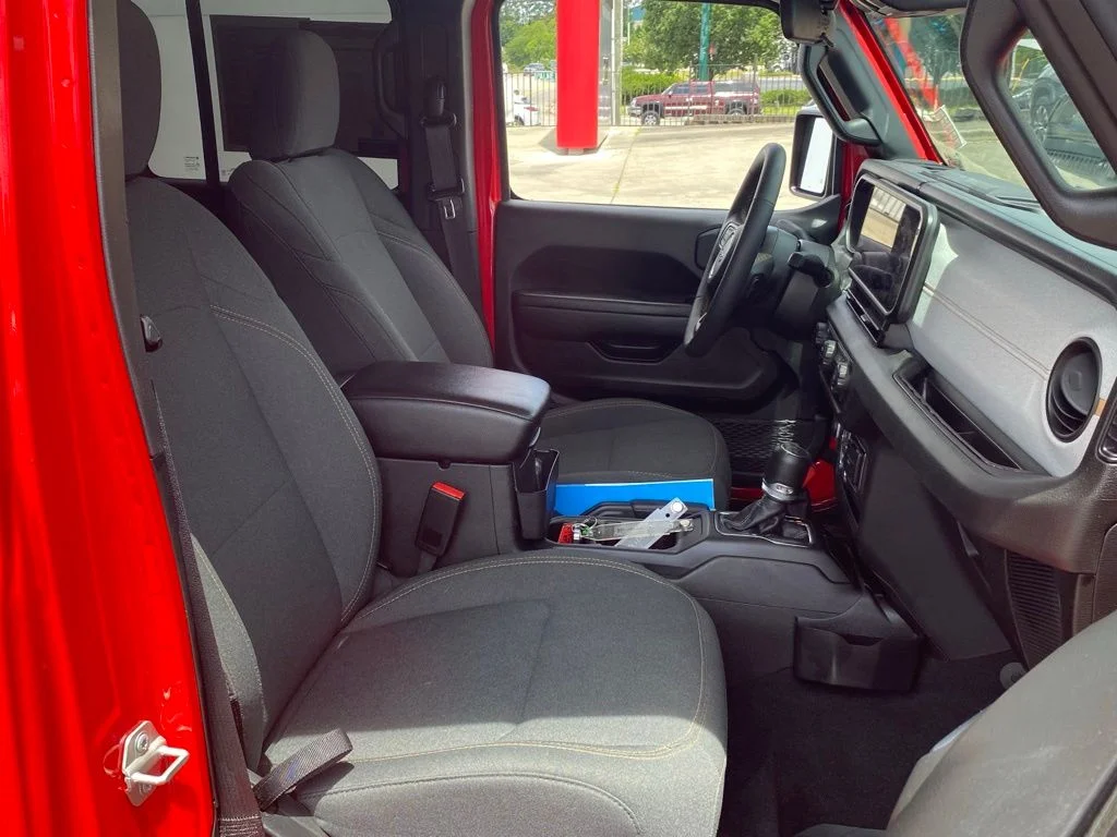 Used 2024 Red Jeep Sport S 4xe image 17
