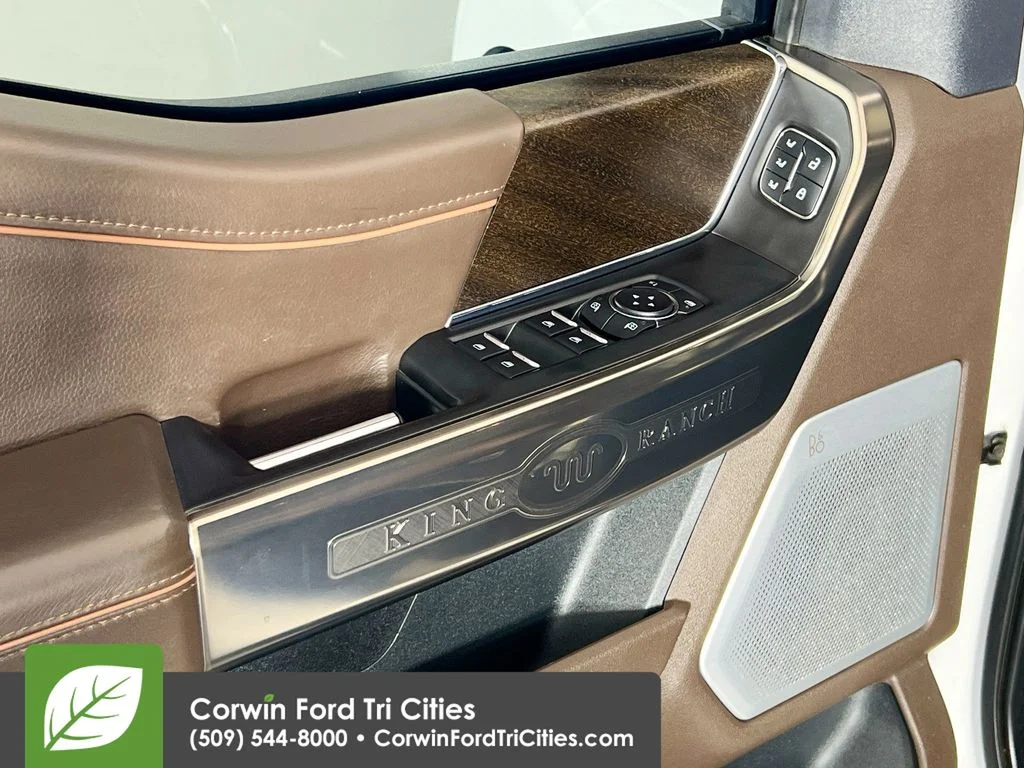 Used 2021 Oxford White Ford King Ranch image 12