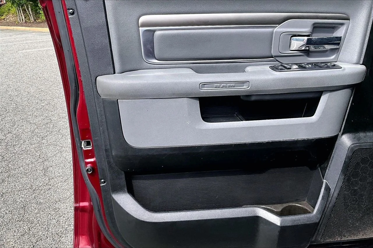 Used 2018 Red Ram Big Horn image 25