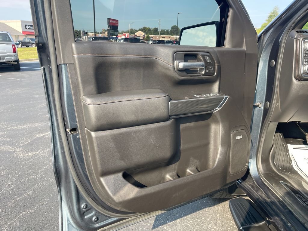 Used 2019 Blue GMC AT4 image 13