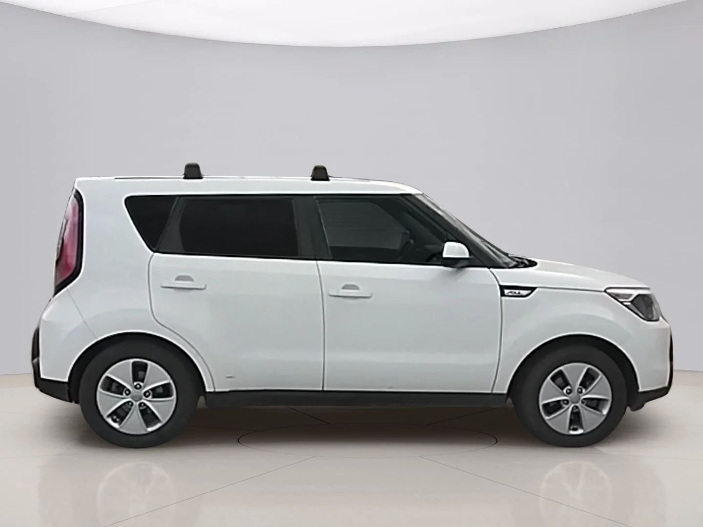 Used 2016 White Kia BASE image 6