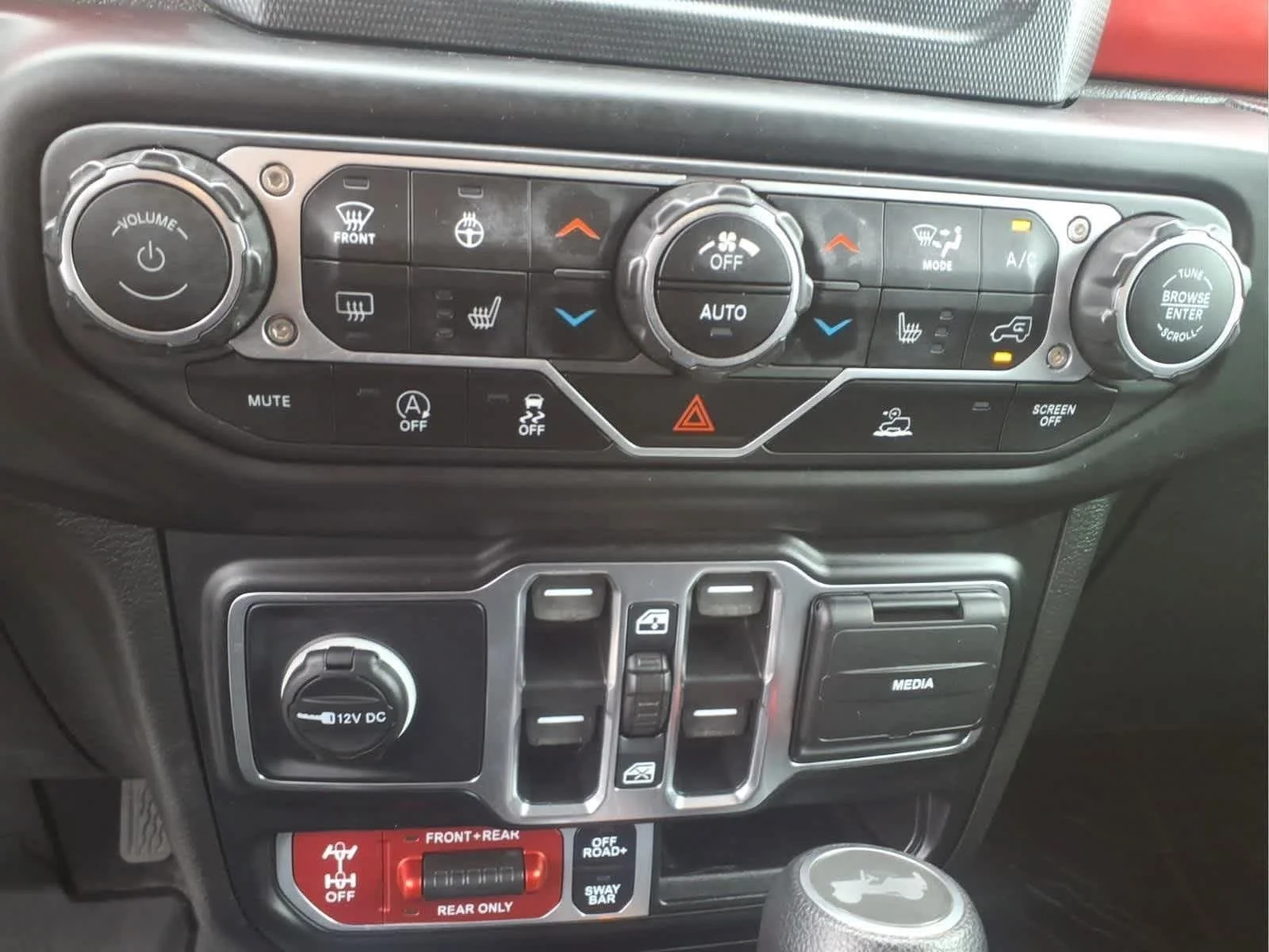 Used 2021 Hydro Blue Pearlcoat Jeep Unlimited Rubicon image 22