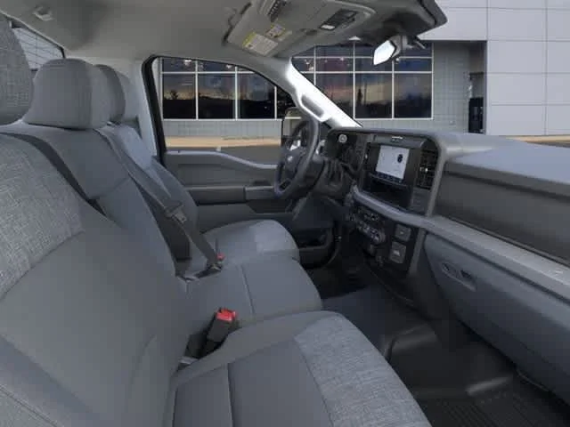 New 2026 Agate Black Metallic Ford XLT image 11