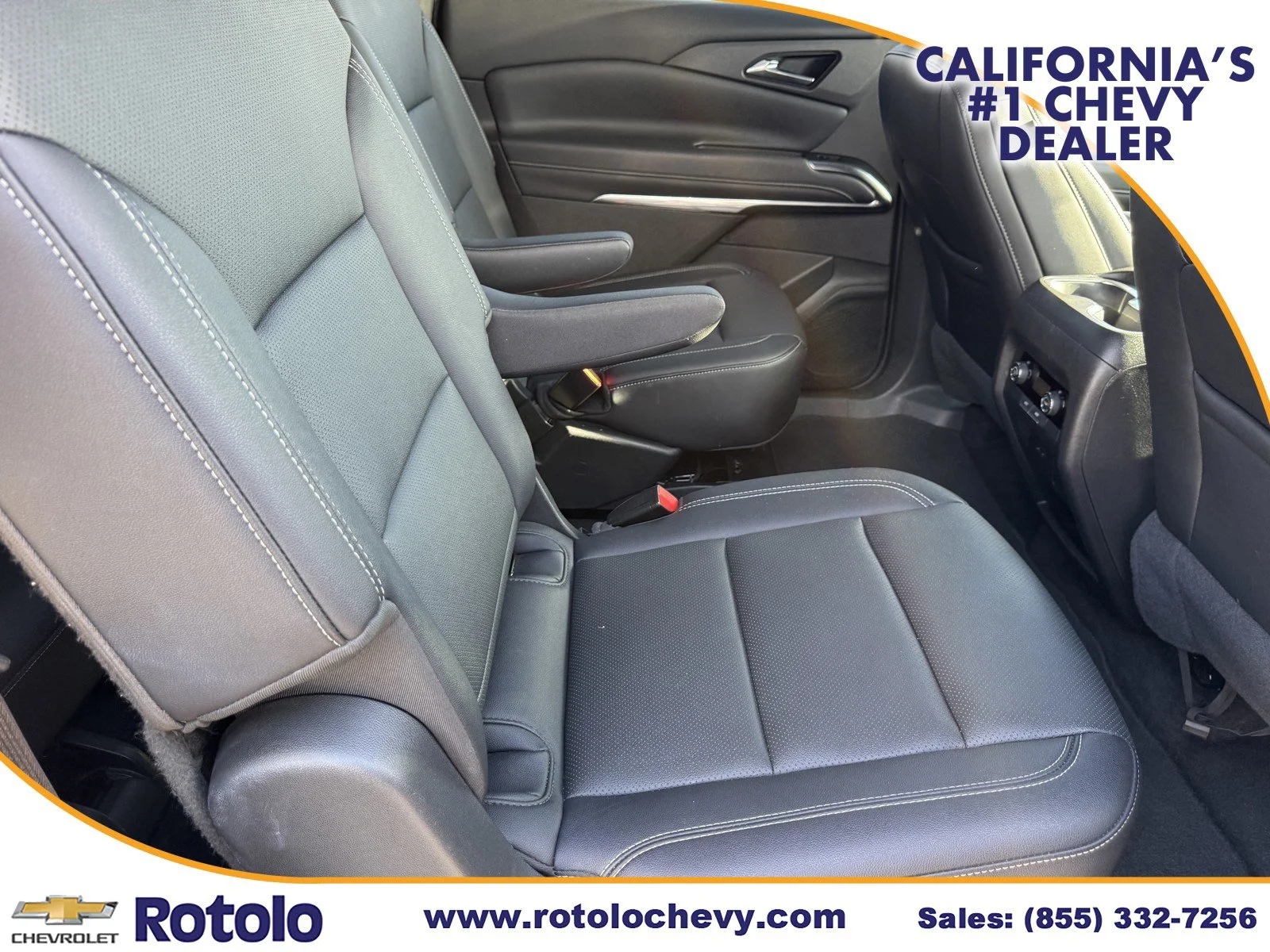 Used 2025 Radiant Red Tintcoat Chevrolet FWD LT image 9