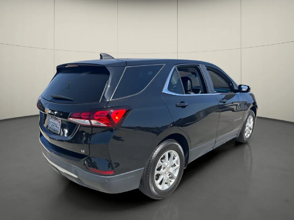 Used 2023 MOSAIC BLACK METALLIC Chevrolet LT image 3