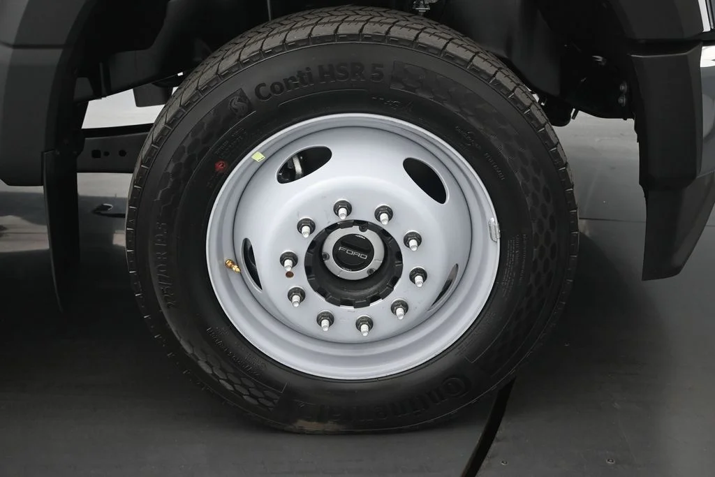 New 2026 White Ford XL image 21