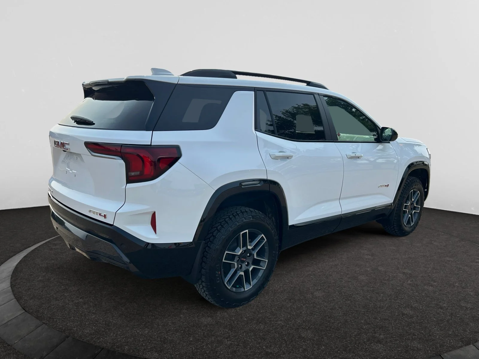 New 2027 Summit White GMC AWD AT4 image 5