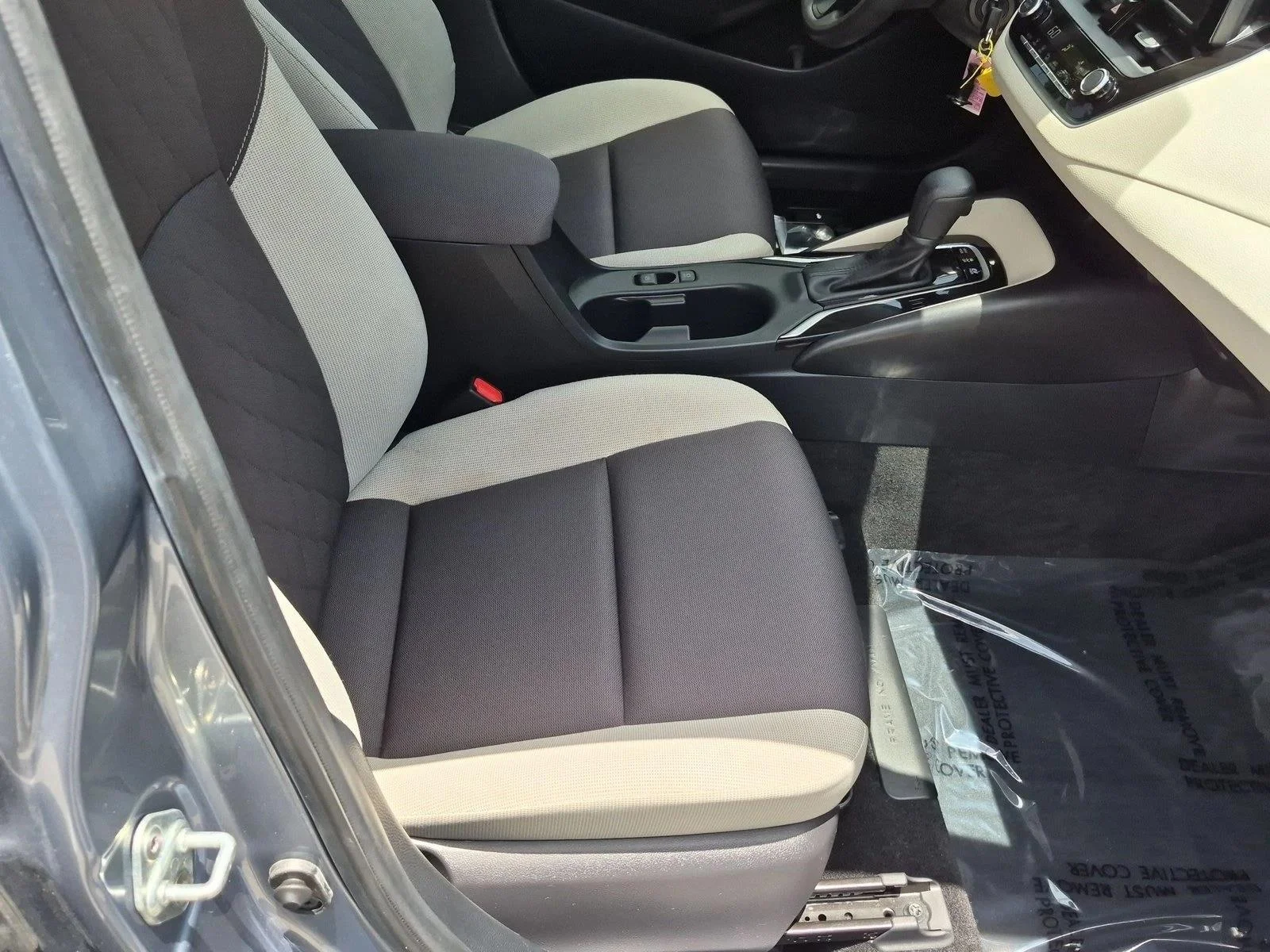 Used 2024 Celestite Toyota Hybrid LE image 19