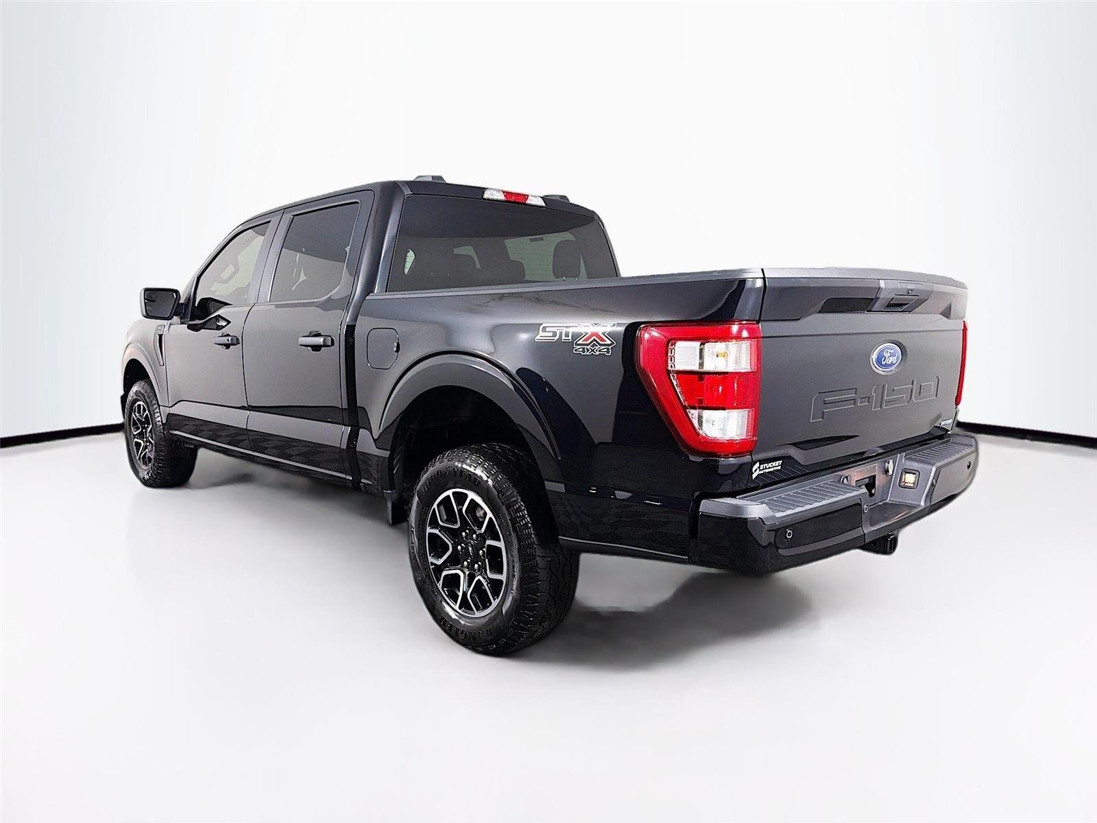 Used 2023 Agate Black Ford XL image 5