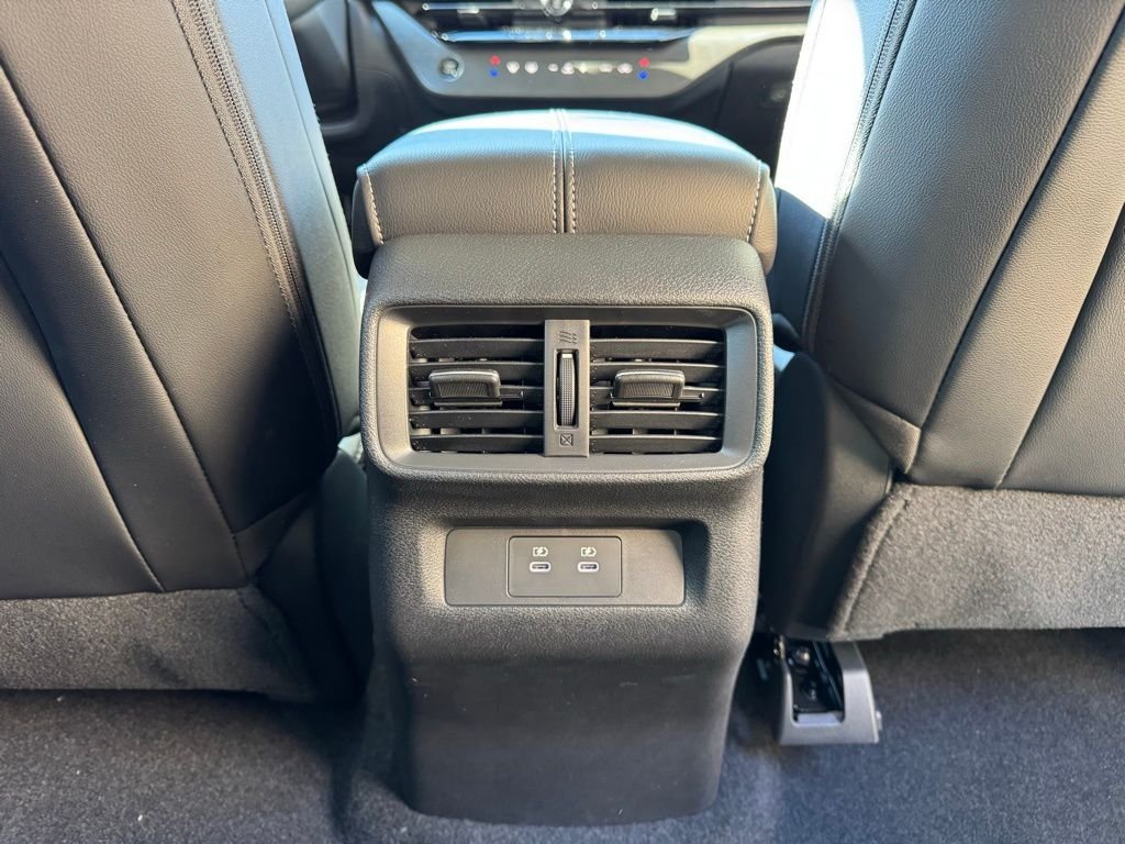 2025 Nissan Murano SL - Photo 23