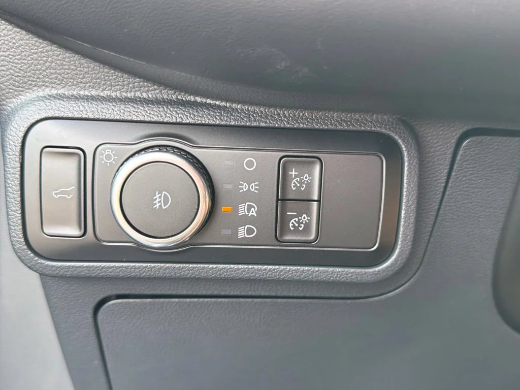 2026 Ford Explorer ST-Line - Photo 25