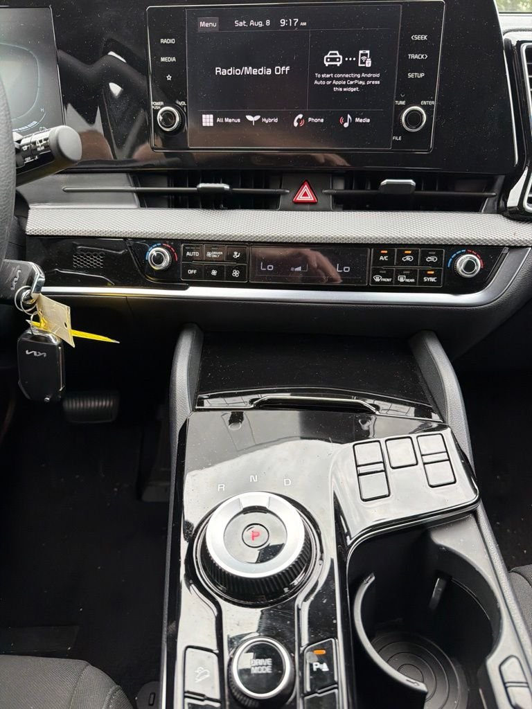 Certified Used 2024 Gray Kia LX image 16