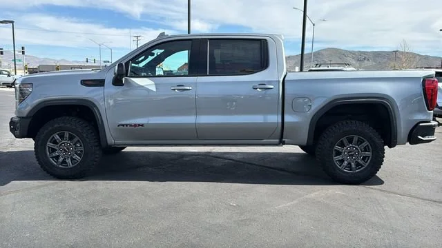 2026 GMC Sierra 1500 AT4X - Photo 6