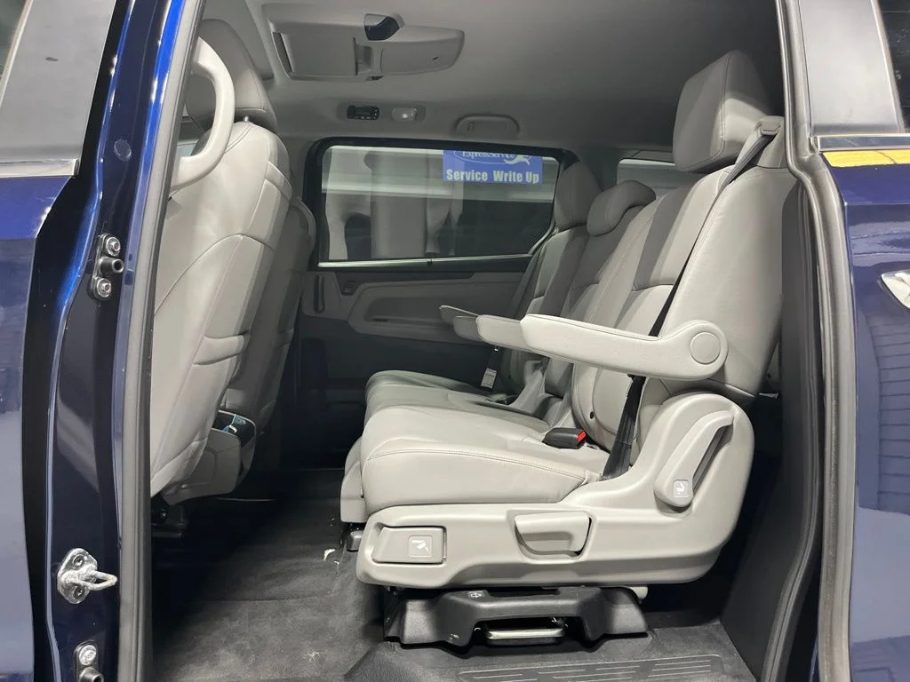 2024 Honda Odyssey Touring - Photo 36