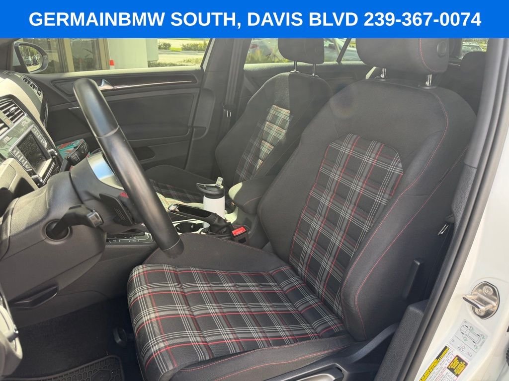 Used 2017 Pure White Volkswagen S image 23