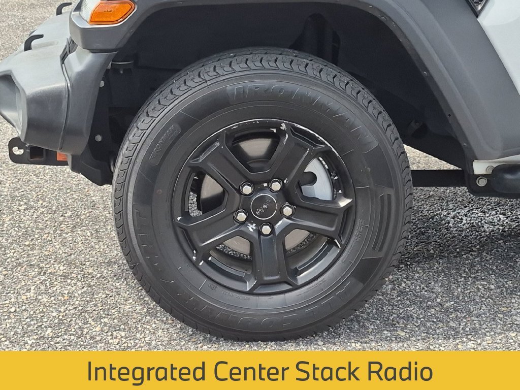 Used 2019 White Jeep Sport S image 13