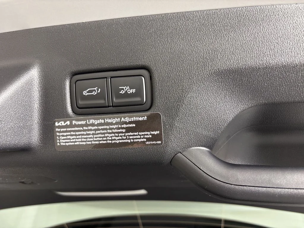 New 2027 Wolf Gray Kia X-LINE SX image 25