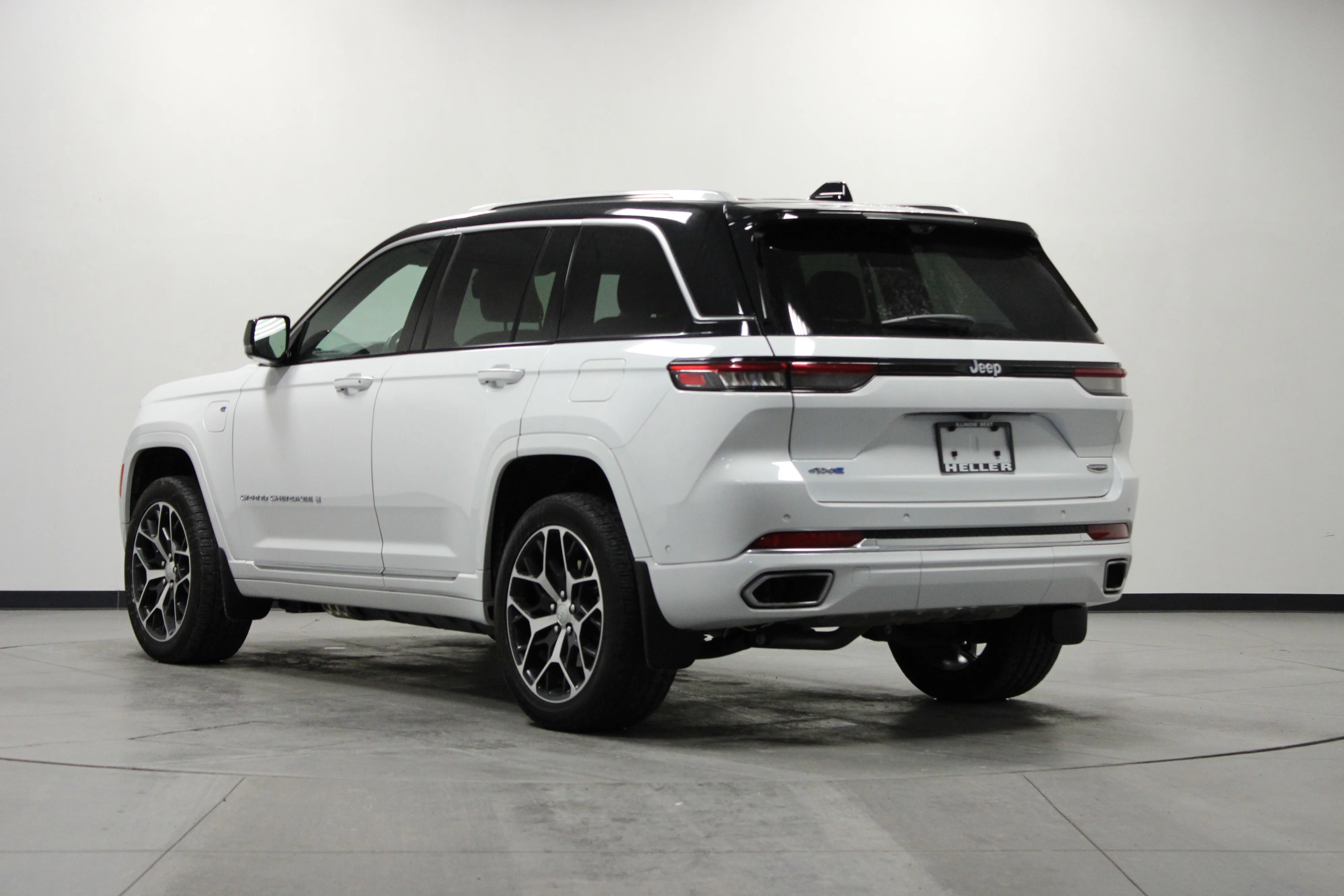 Used 2024 Bright White Clearcoat Jeep Summit Reserve 4xe image 6