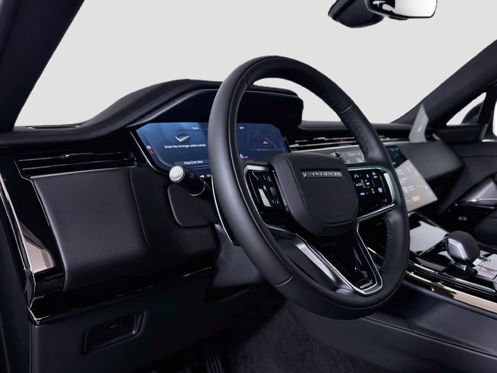 New 2027 Borasco Grey Land Rover  SE P360 image 9