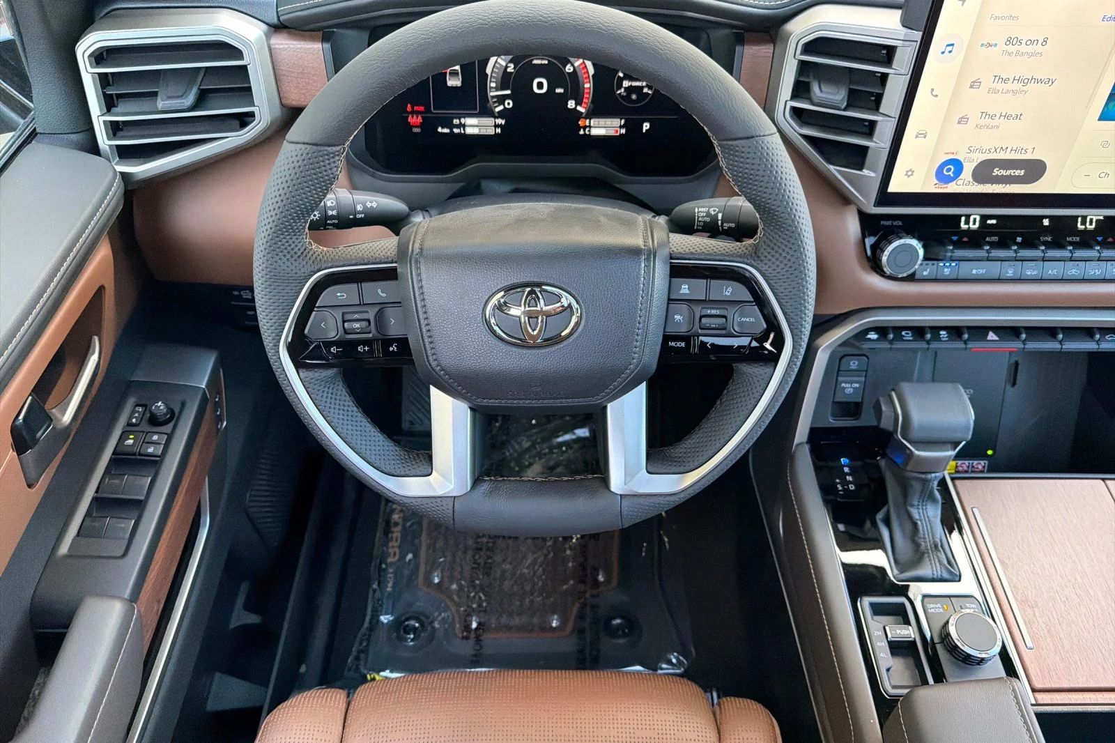 2026 Toyota Tundra 1794 Edition - Photo 11