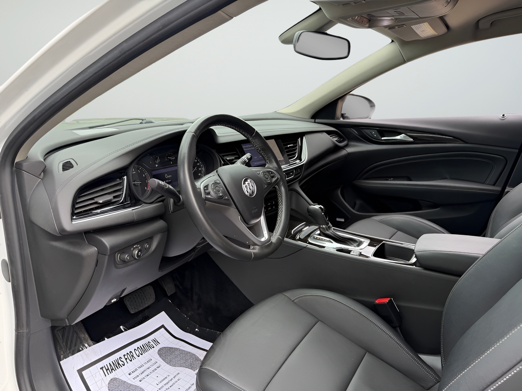 Used 2018 White Buick Essence image 24