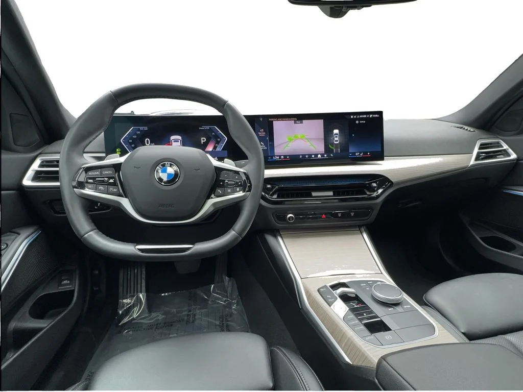 Used 2025 White BMW 330i image 35