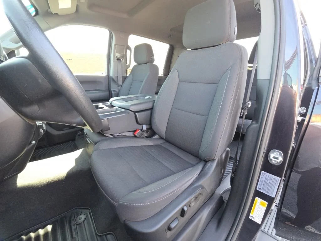 2024 Chevrolet Silverado 2500HD Custom - Photo 32