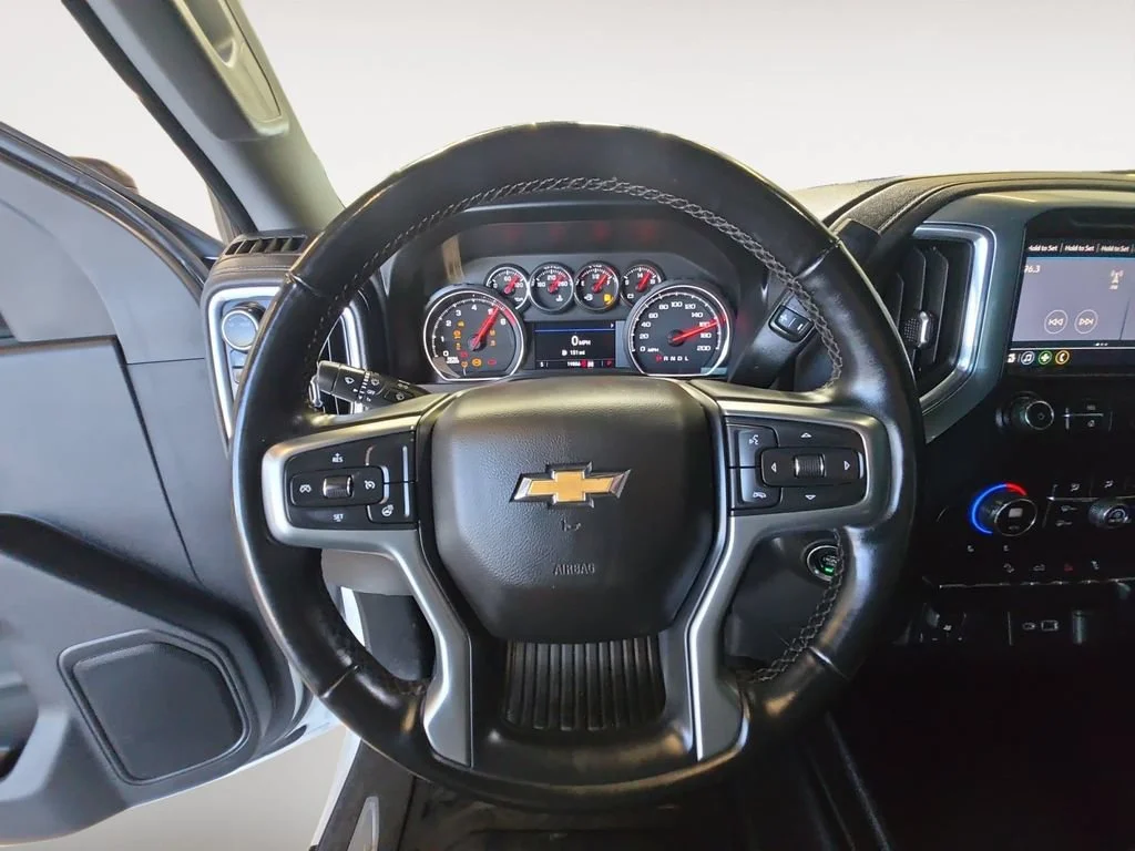 Used 2023 Summit White Chevrolet LT image 13