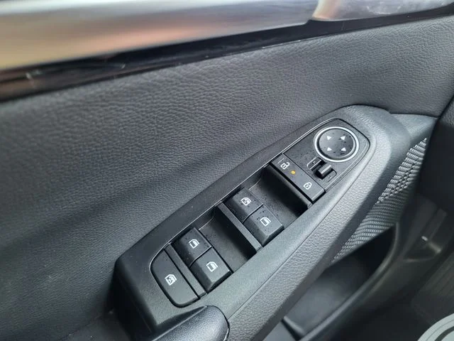 Certified Used 2025 Gray Kia EX image 20